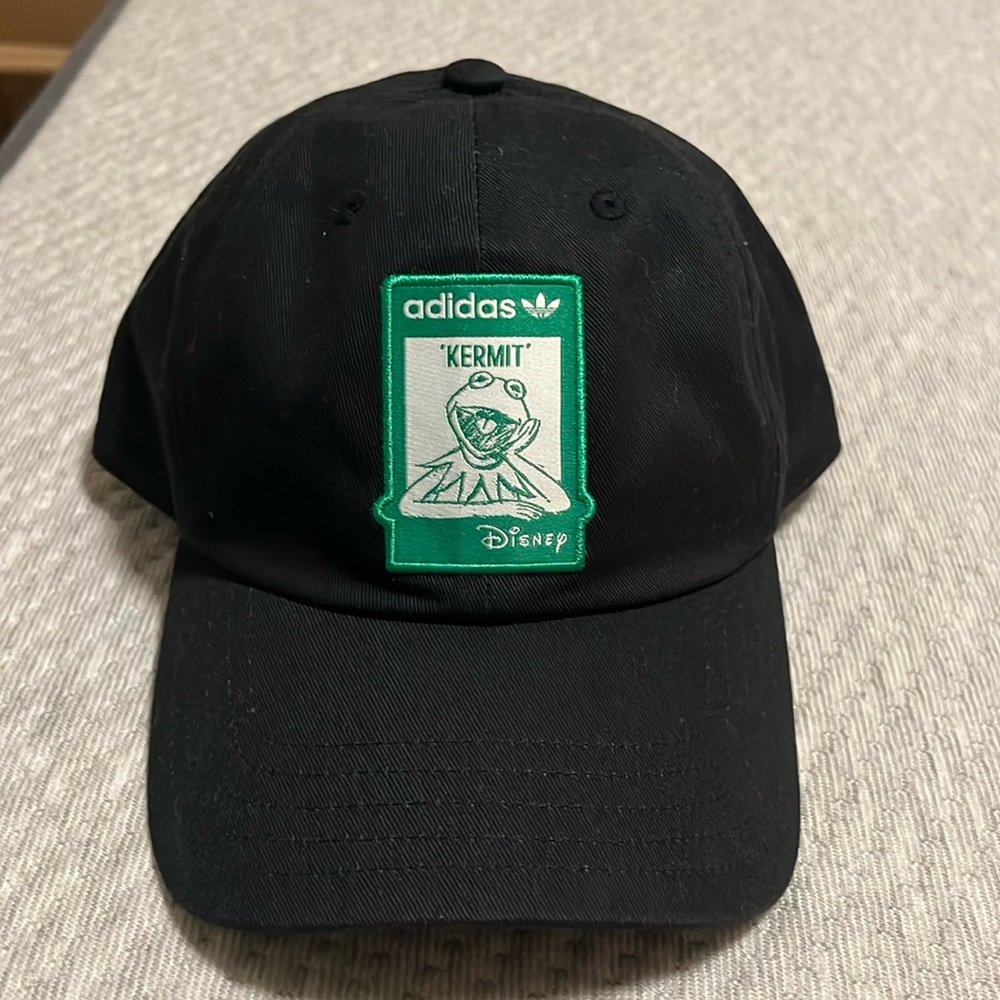 Adidas x Disney Kermit hat OSFL